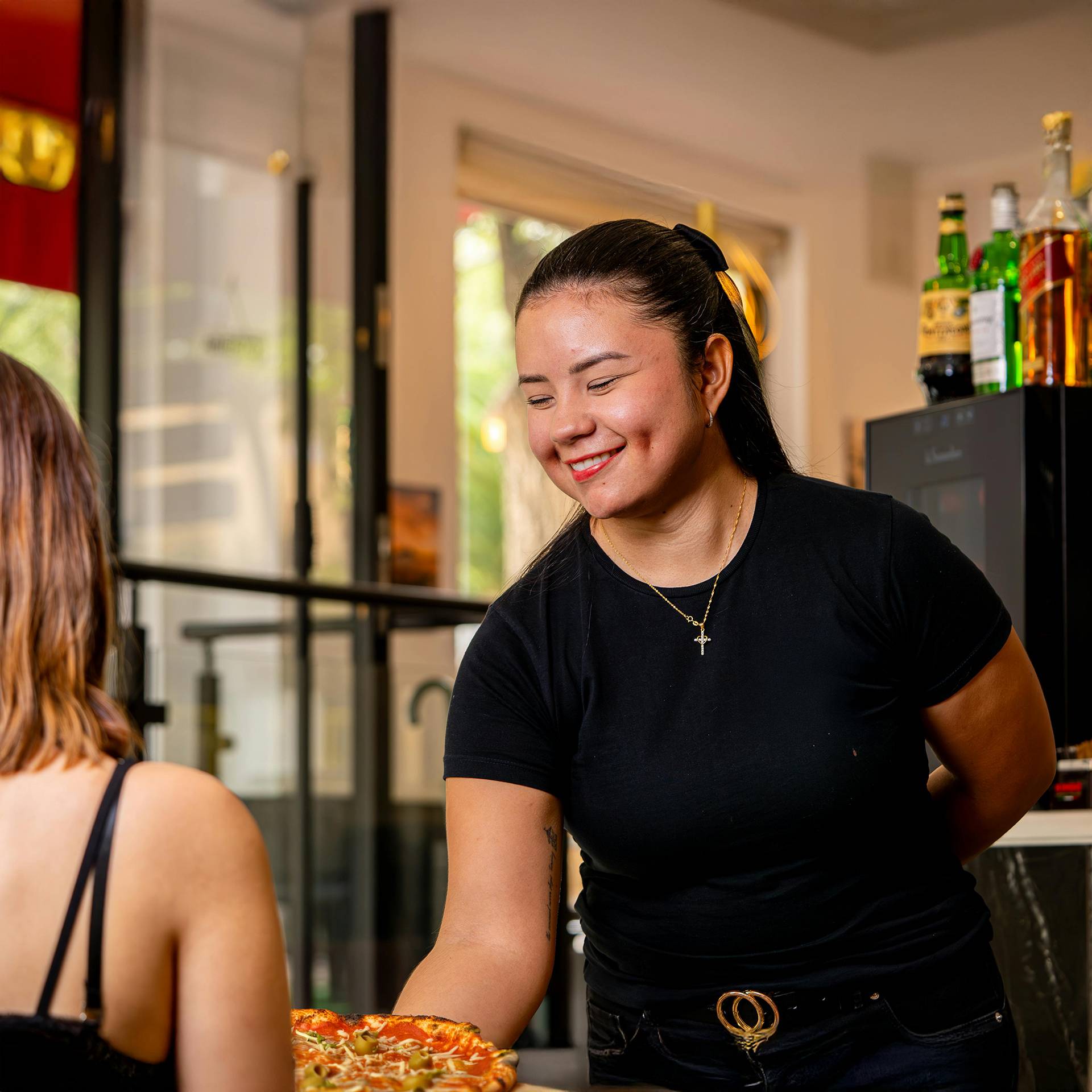 SERVEUR / CHEF DE RANG POUR VOS EVENEMENTS DANS LE VAR