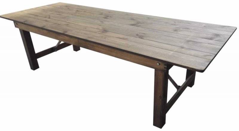 Table vintage à louer à Toulon pour vos mariages