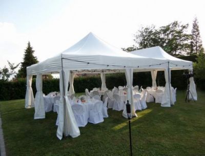 Location de tentes de réception à La Garde dans le Var pour événements professionnels